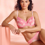 Wacoal Embrace Lace Classic Underwired Bra Fashion Colours